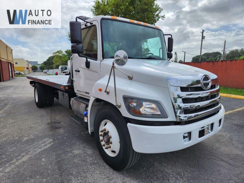 Hino 268  '2019