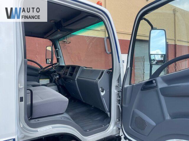 Isuzu  '2018