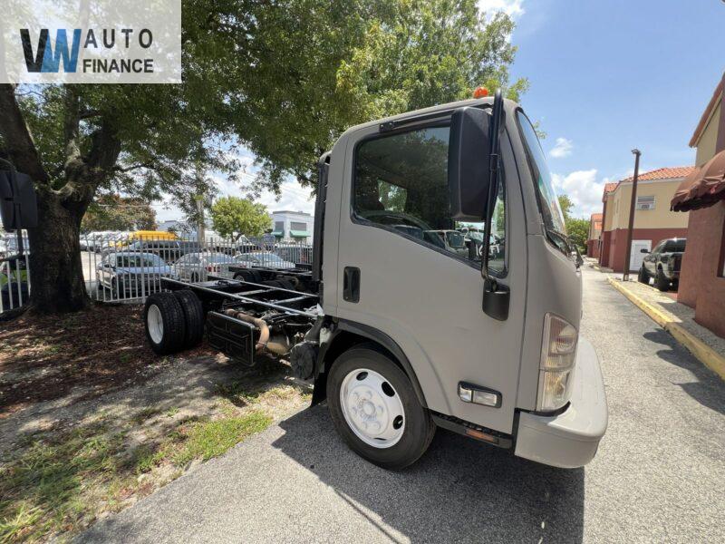Isuzu  '2019