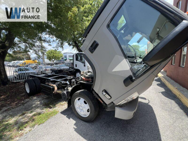 Isuzu  '2019