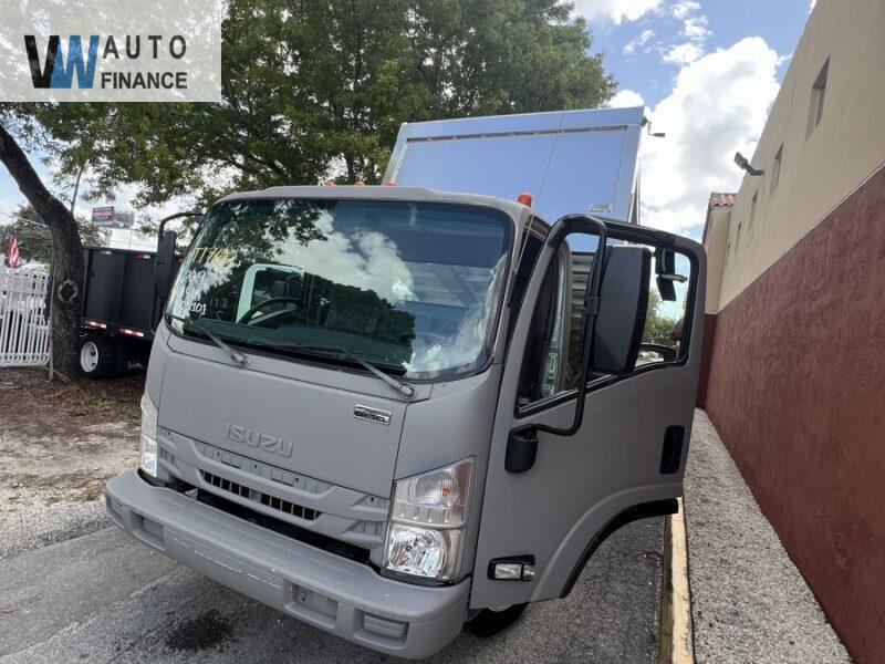 Isuzu NRR  '2019