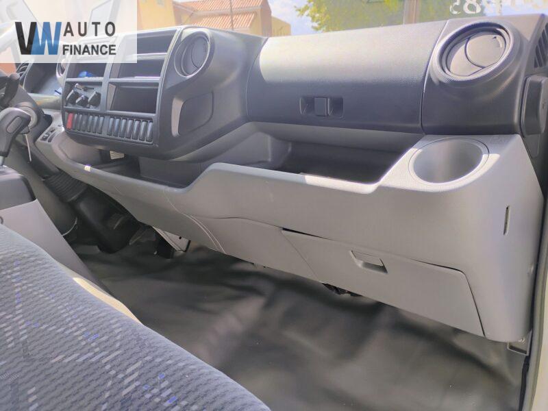 Hino 155  '2019
