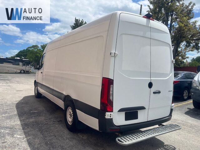Mercedes-Benz Sprinter 2500 Base  '2019