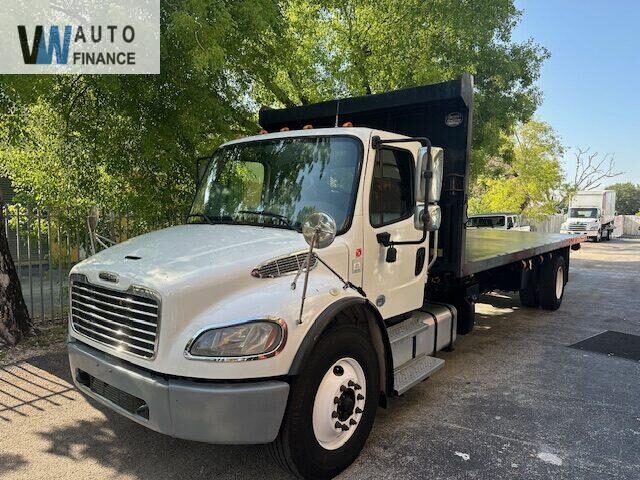Freightliner M2 106 Medium Duty  '2019