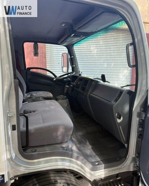 Isuzu NRR  '2019