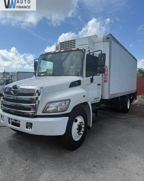 Hino 268  '2012