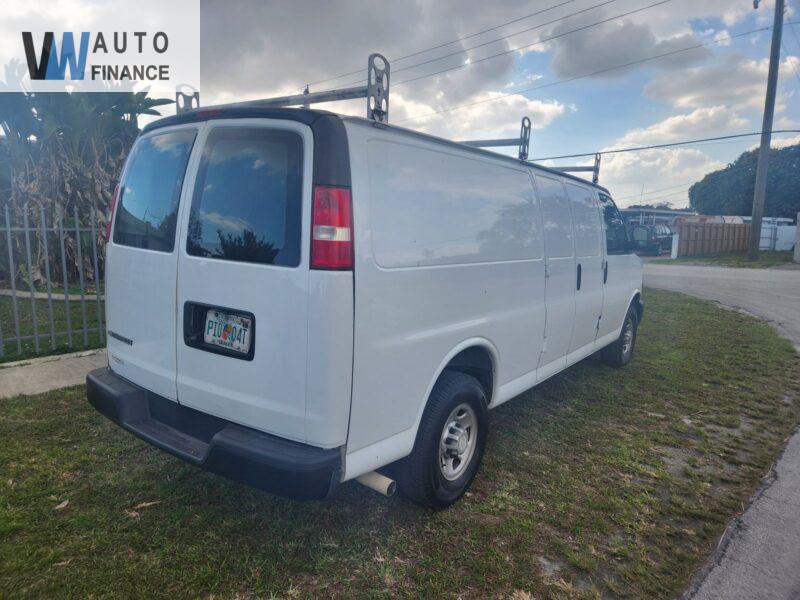 Chevrolet Express 2500 Base  '2019