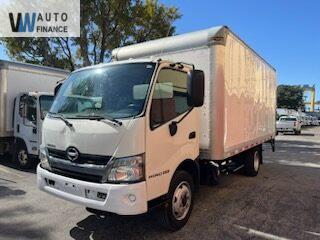 Hino 195  '2016