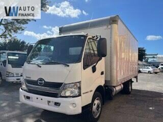 Hino 195  '2017