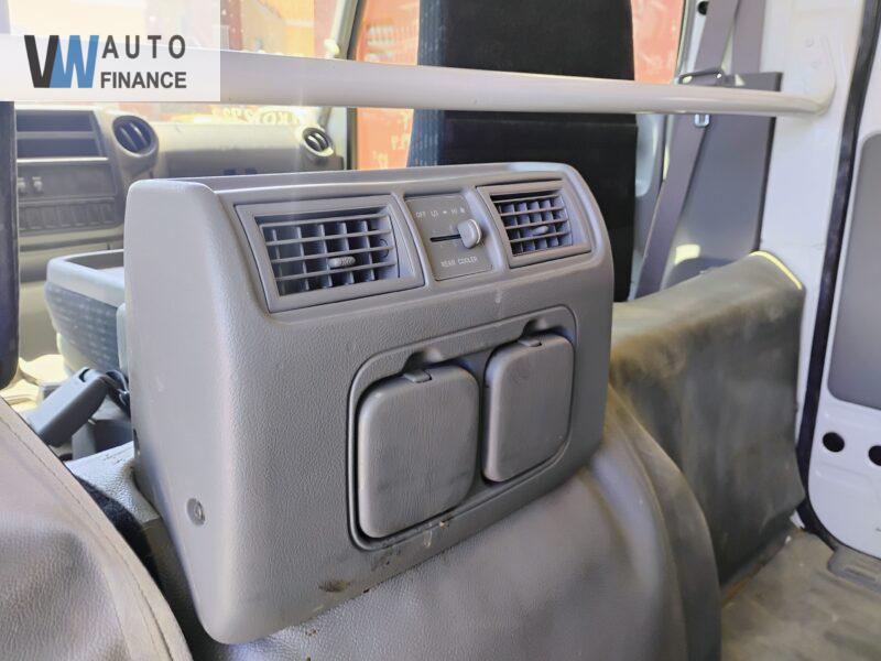 Hino 195  '2020