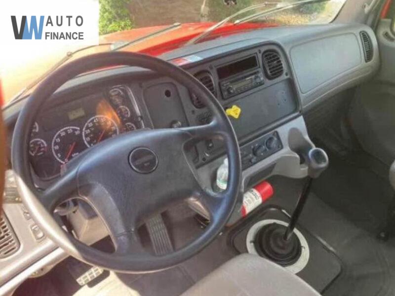 Freightliner M-212  '2014