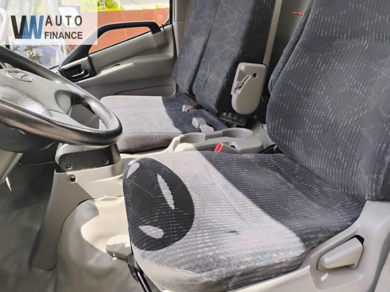 Hino 195  '2015