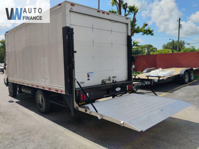 Hino 195  '2015