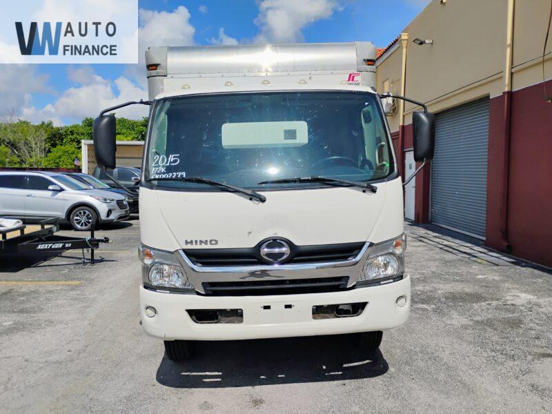 Hino 195  '2015