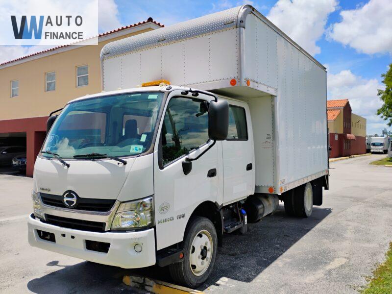 Hino 195  '2020