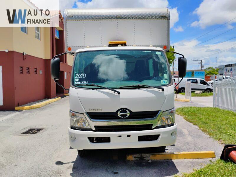 Hino 195  '2020