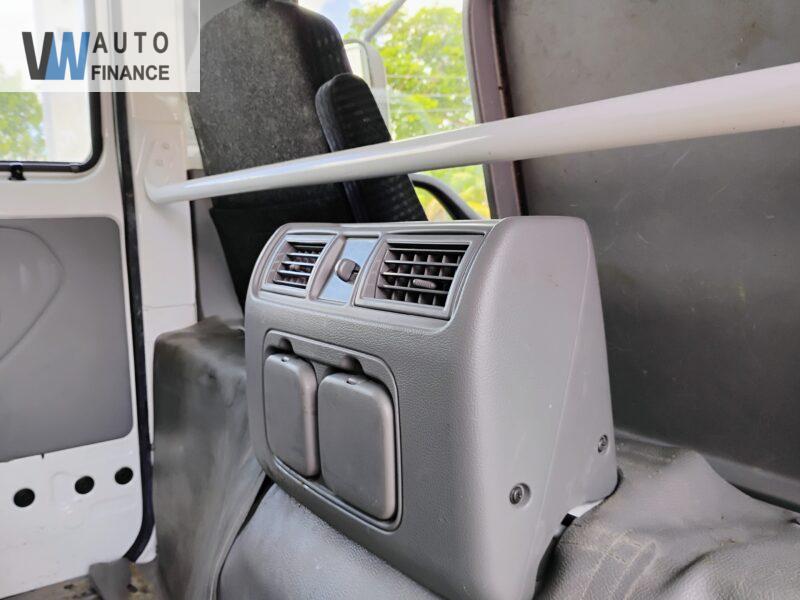 Hino 195  '2020